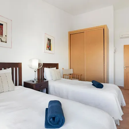 Clos Des Lyces Apartment *